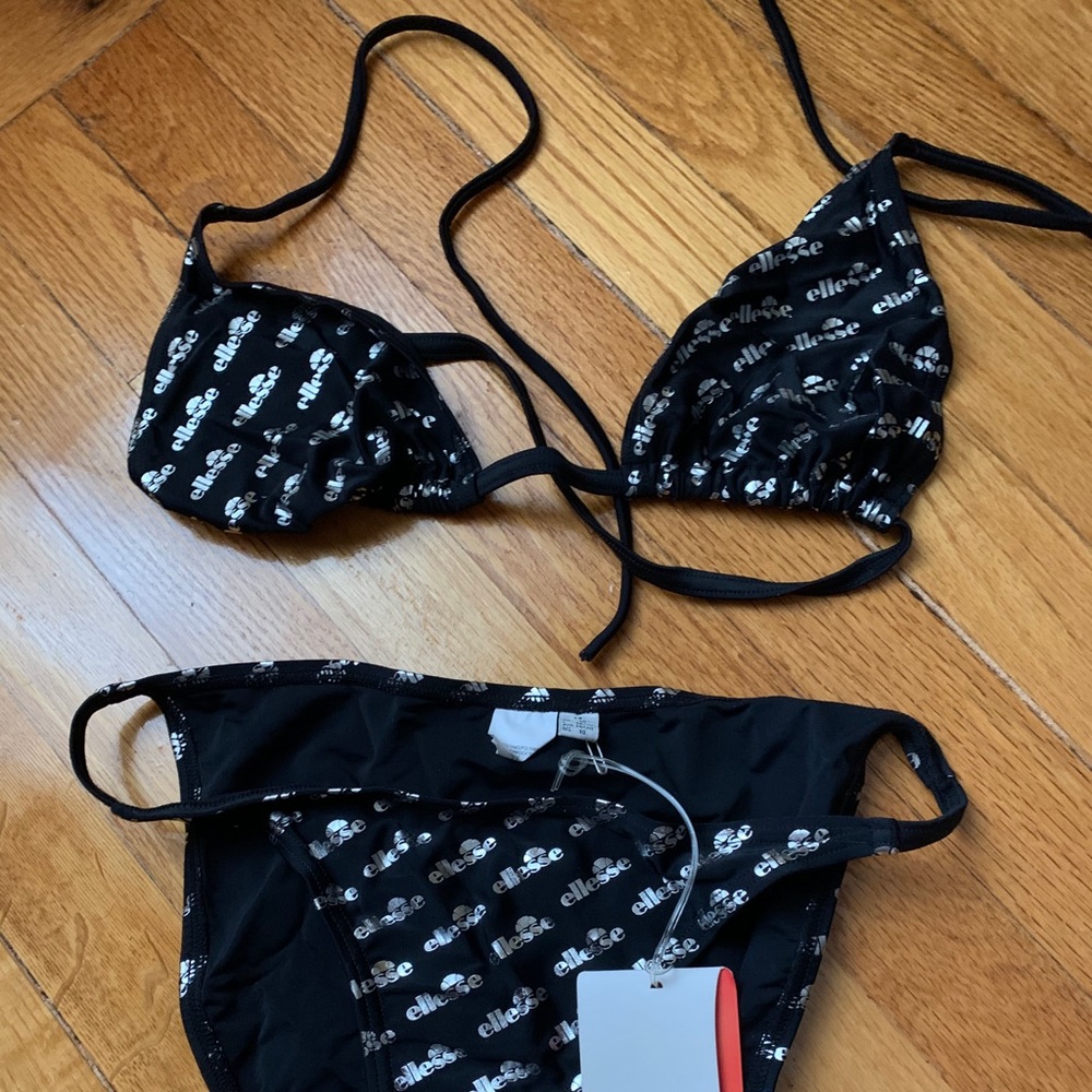 Ellesse Women’s 2pc Black/silver Bikini NWT Italia